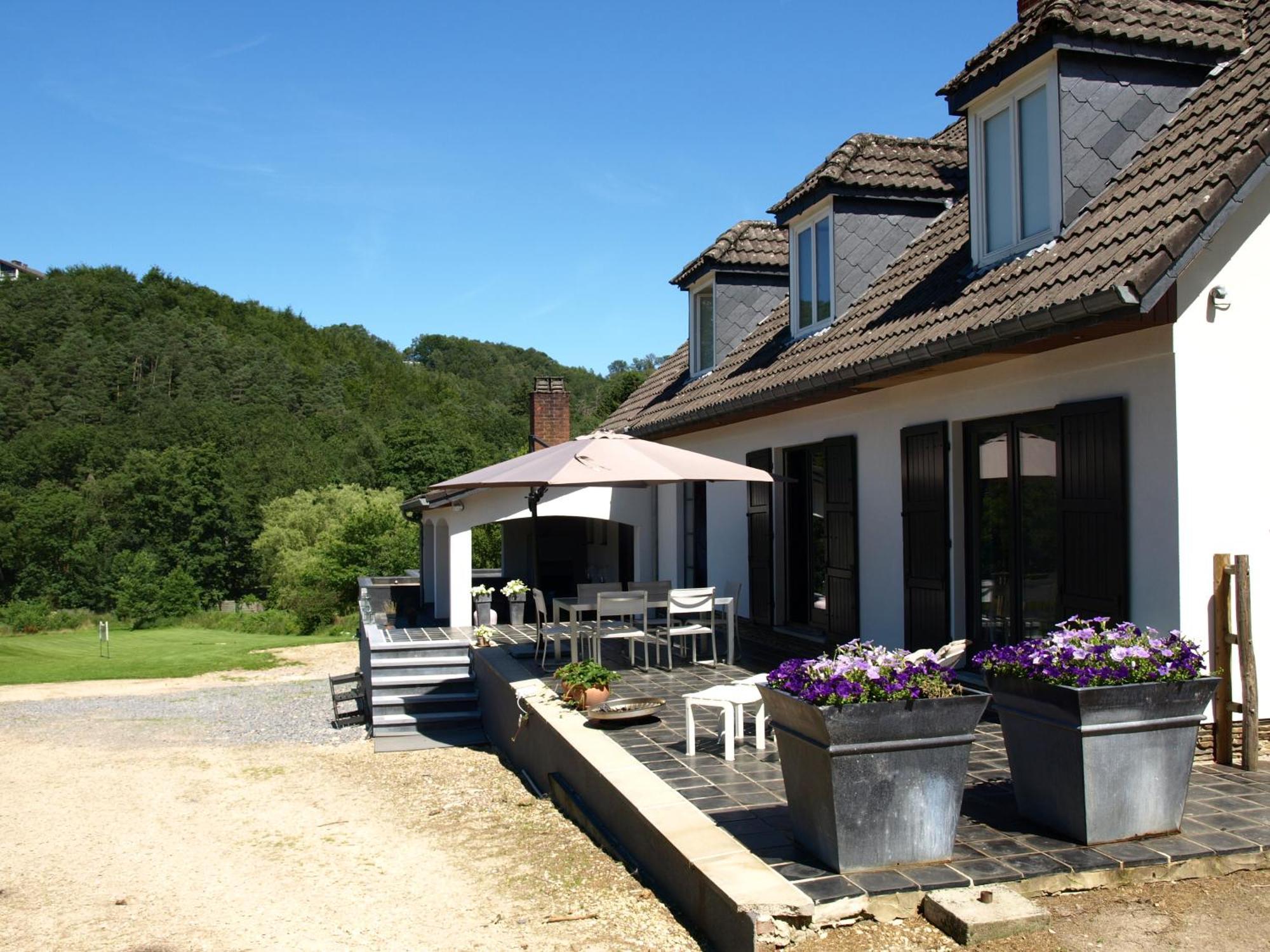 Studio & Appartement Au Lac Sart-lez-Spa Bagian luar foto
